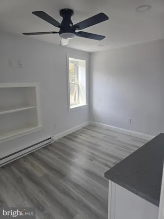 $990 | 5925 Ridge Avenue, Unit 2F, Philadelphia, PA 19128