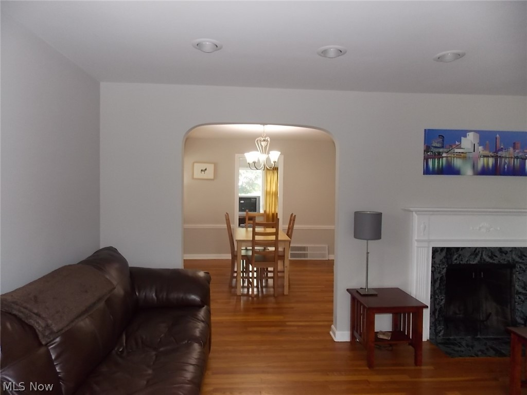 3936 Elmwood Road Cleveland Heights, OH 44121 - Photo 22 of 35