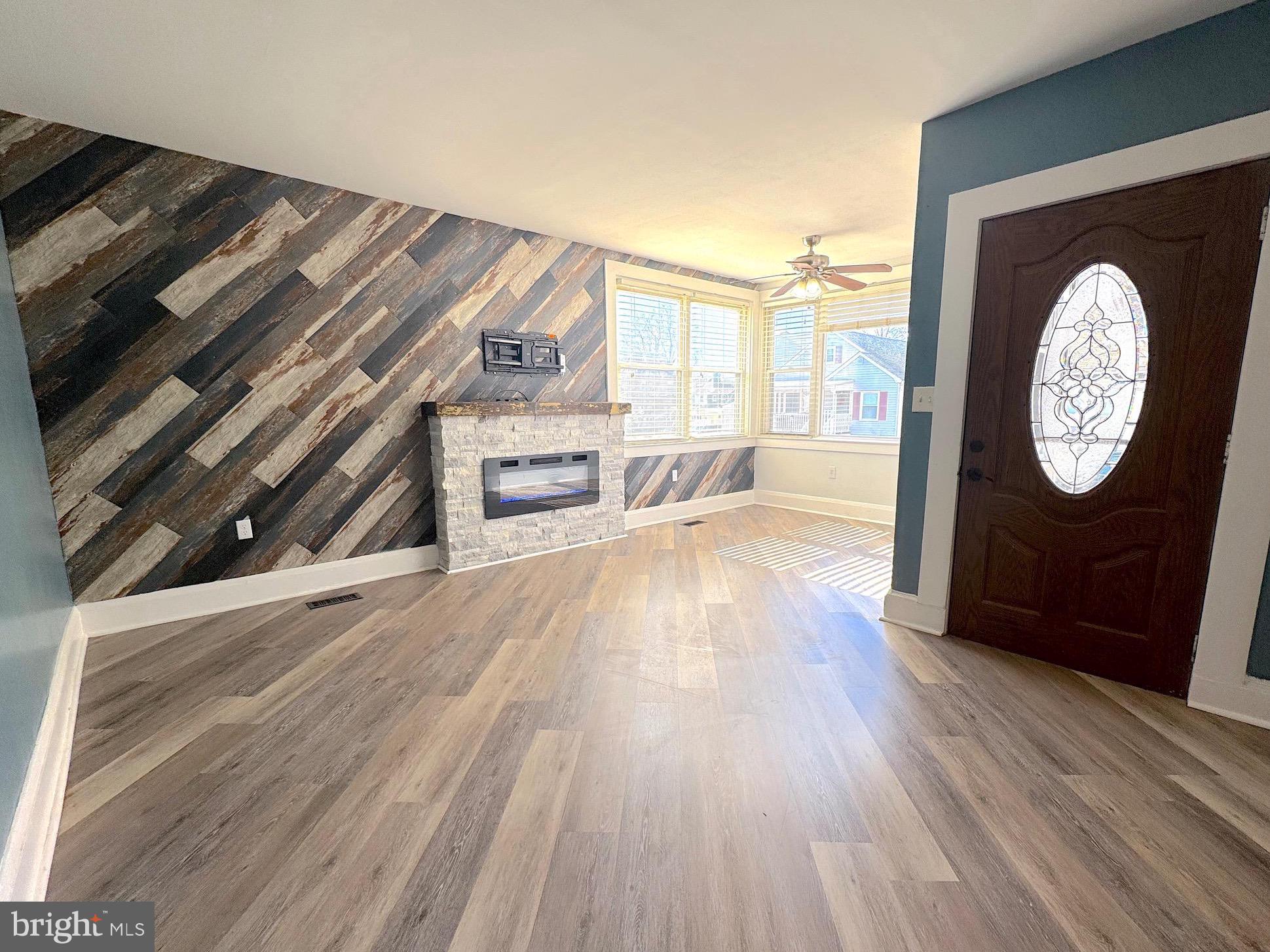 45 Broadship Road Baltimore, MD 21222 - Photo 3 of 32 Gallery Image 3