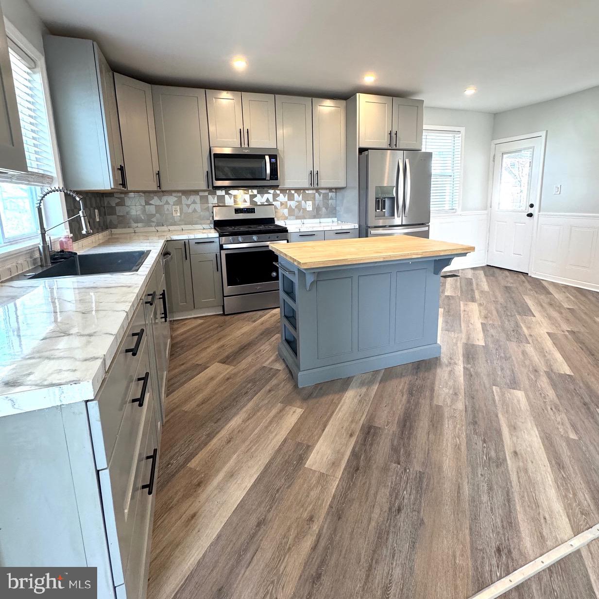45 Broadship Road Baltimore, MD 21222 - Photo 7 of 32 Gallery Image 7