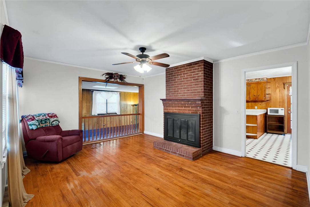 222 Jule Merck Road Norris, SC 29667 - Photo 5 of 28