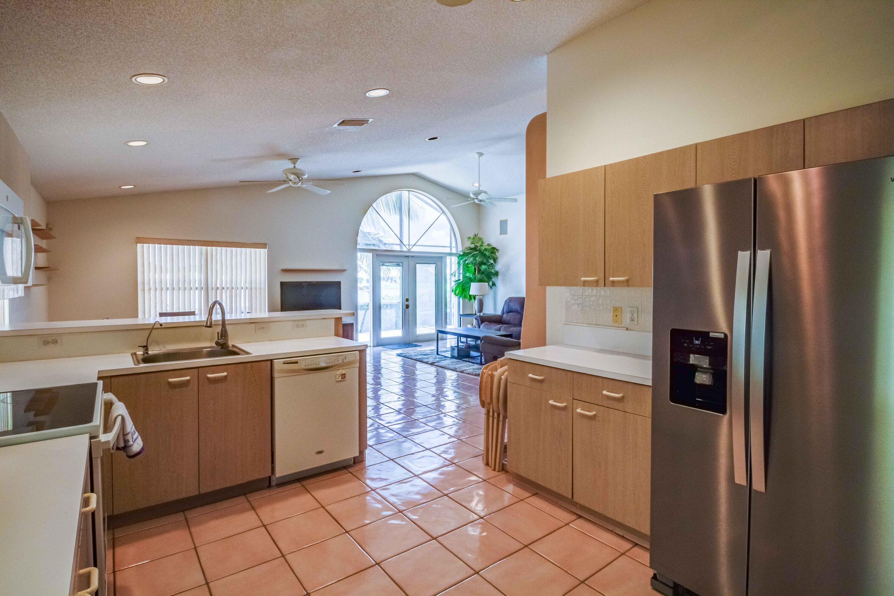 7130 Michigan Isle Road Lake Worth, FL 33467 - Photo 10 of 24 7130 Michigan Isle Rd (19 of 25)