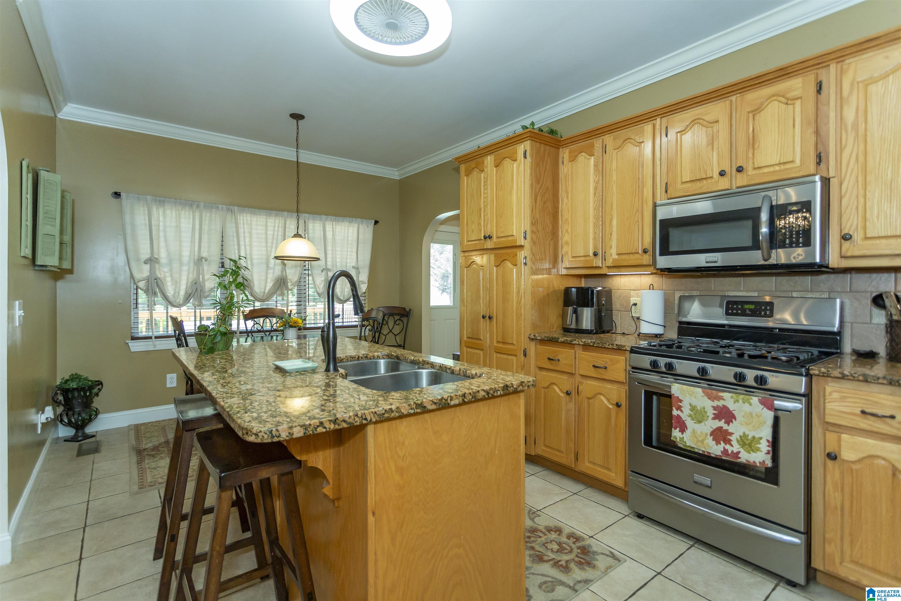 8587 Hayes Road Bessemer, AL 35022 - Photo 17 of 56