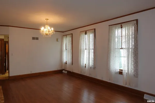 $125,000 | 1348 East Knox Street, Galesburg, IL 61401