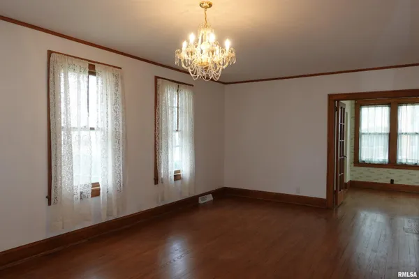 $125,000 | 1348 East Knox Street, Galesburg, IL 61401