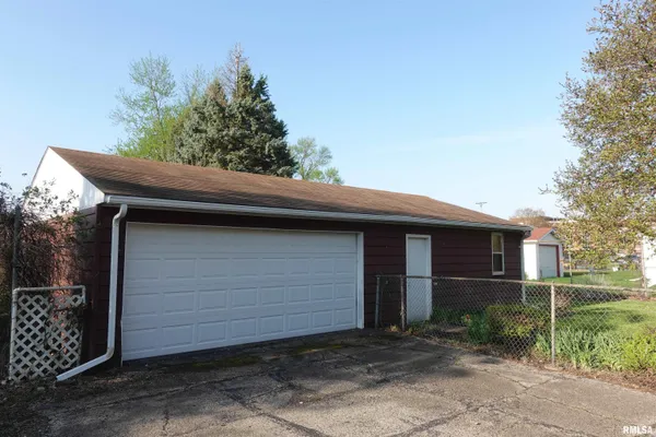 $125,000 | 1348 East Knox Street, Galesburg, IL 61401