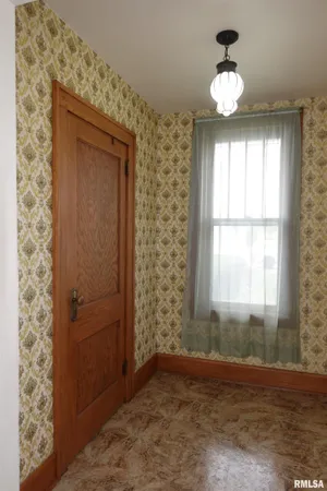 $125,000 | 1348 East Knox Street, Galesburg, IL 61401