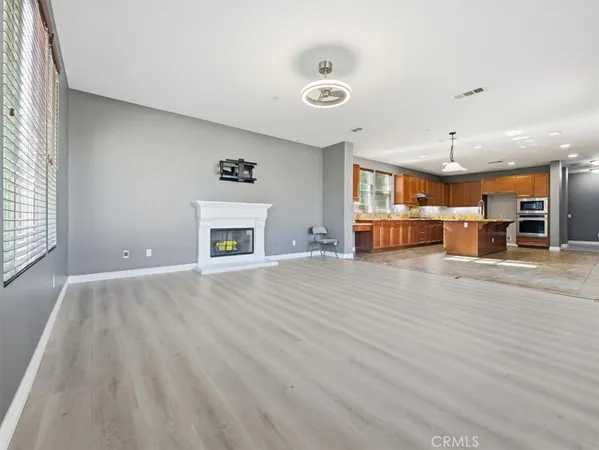 $5,500 | 2947 Gilbert Avenue, Corona, CA 92881