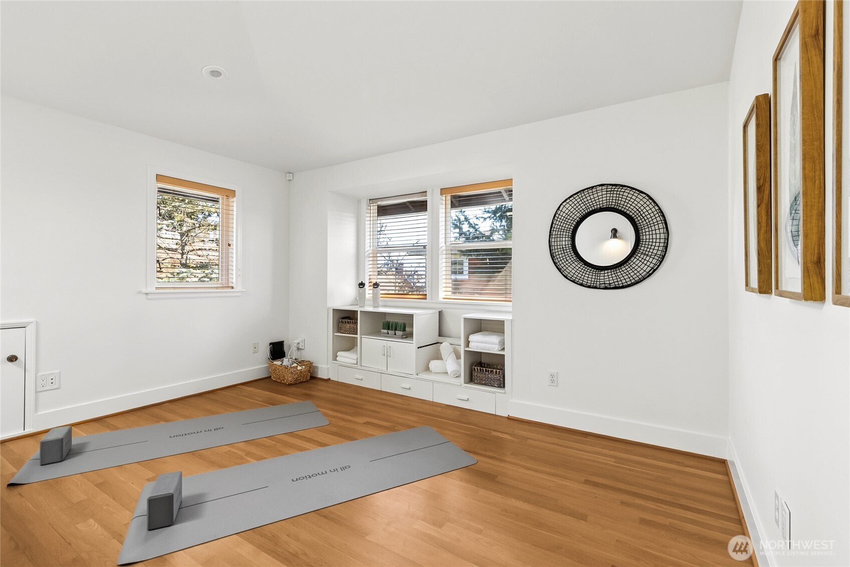 749 North 76th Street Seattle, WA 98103 - Photo 16 of 39