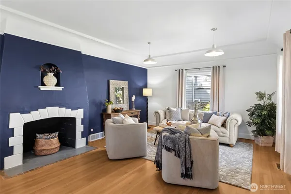 $1,495,000 | 749 North 76th Street, Seattle, WA 98103