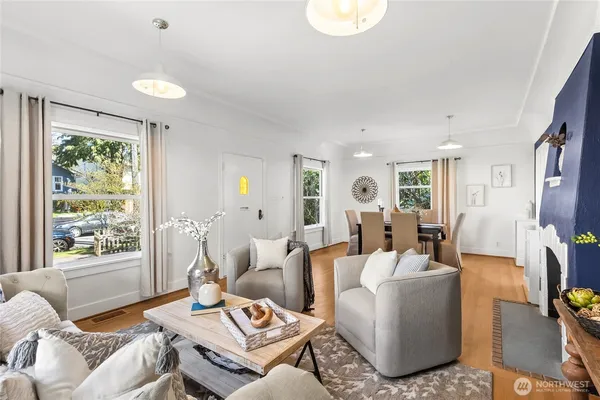 $1,495,000 | 749 North 76th Street, Seattle, WA 98103