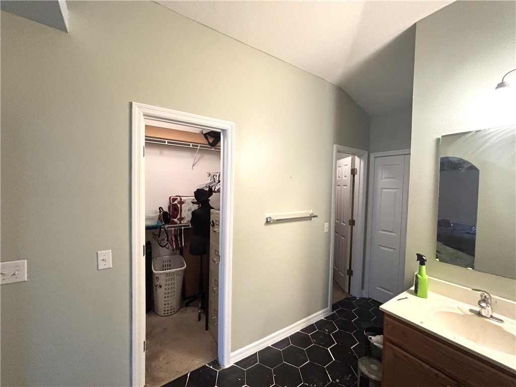 5937 Ridge Lake Circle Vero Beach, FL 32967 - Photo 21 of 35