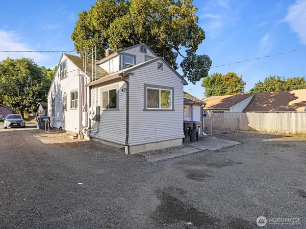 $569,000 | 1813 Pleasant Street, Walla Walla, WA 99362