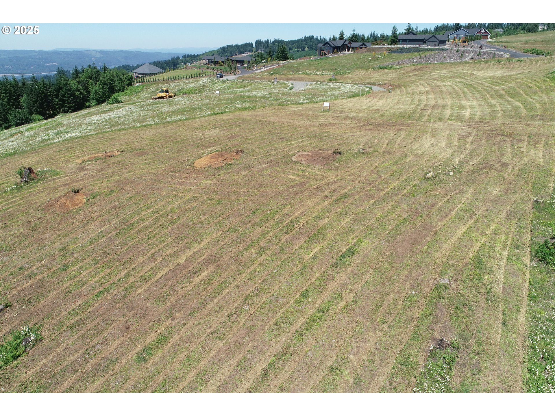 149 Resort Lane, Unit 1 Kalama, WA 98625 - Photo 5 of 12 a view of an ocean beach