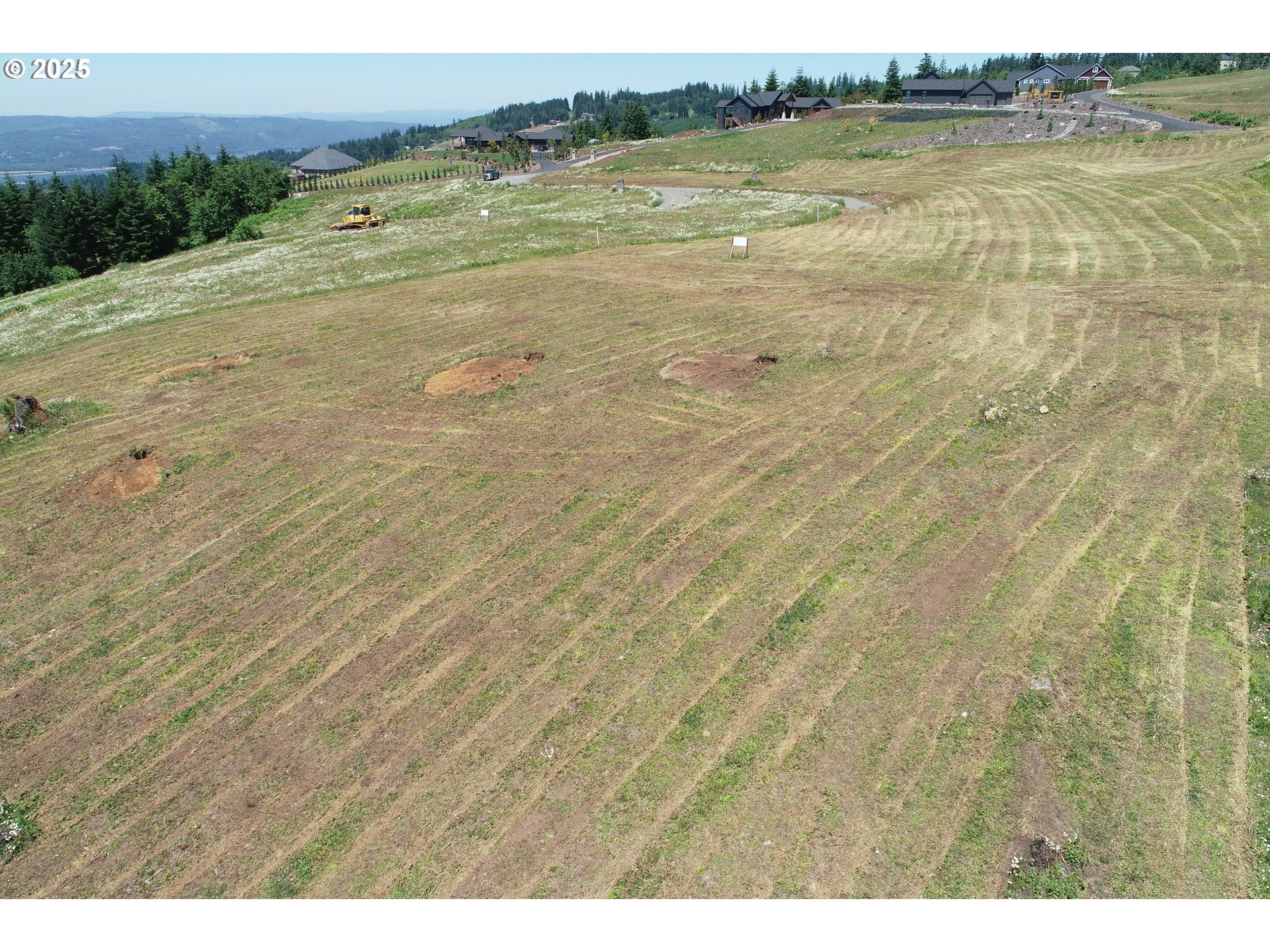 149 Resort Lane, Unit 1 Kalama, WA 98625 - Photo 6 of 12 a view of an ocean beach