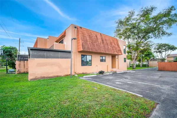 $3,600 | 1451 Northwest 92nd Avenue, Unit 191, Pembroke Pines, FL 33024