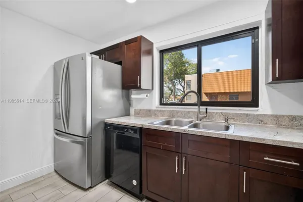 $3,600 | 1451 Northwest 92nd Avenue, Unit 191, Pembroke Pines, FL 33024