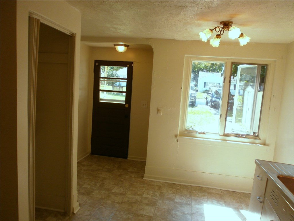 234 Brayton Road Greece, NY 14616 - Photo 7 of 7