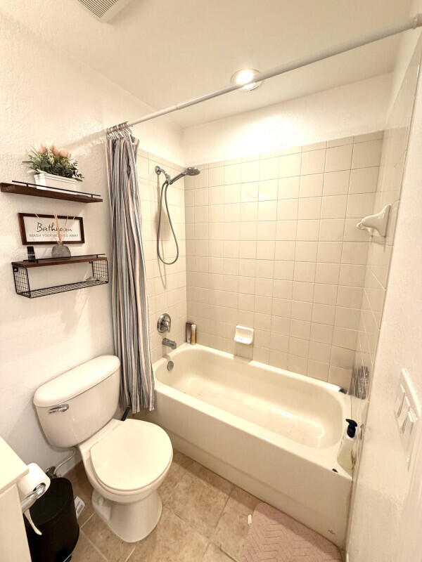 1205 Abaco Lane Riviera Beach, FL 33404 - Photo 12 of 24 12