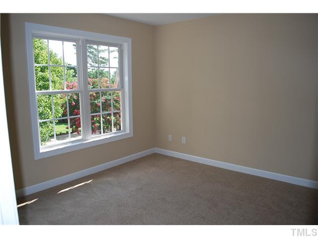 12401 Brandon Hall Drive Raleigh, NC 27614 - Photo 20 of 25 Bedroom
