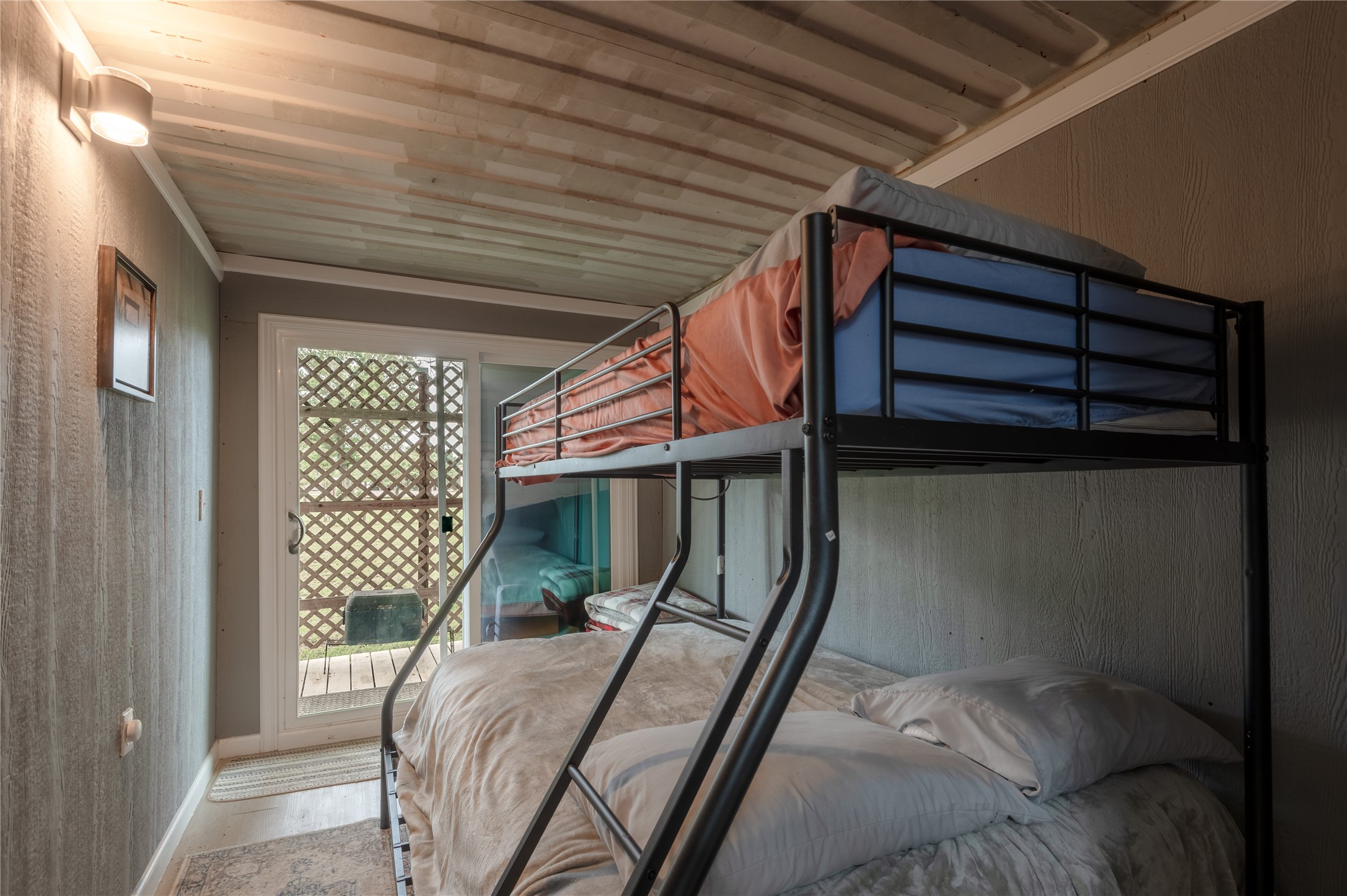 159 Pecan Avenue Groveton, TX 75845 - Photo 22 of 27 a bed room with a bed and a window