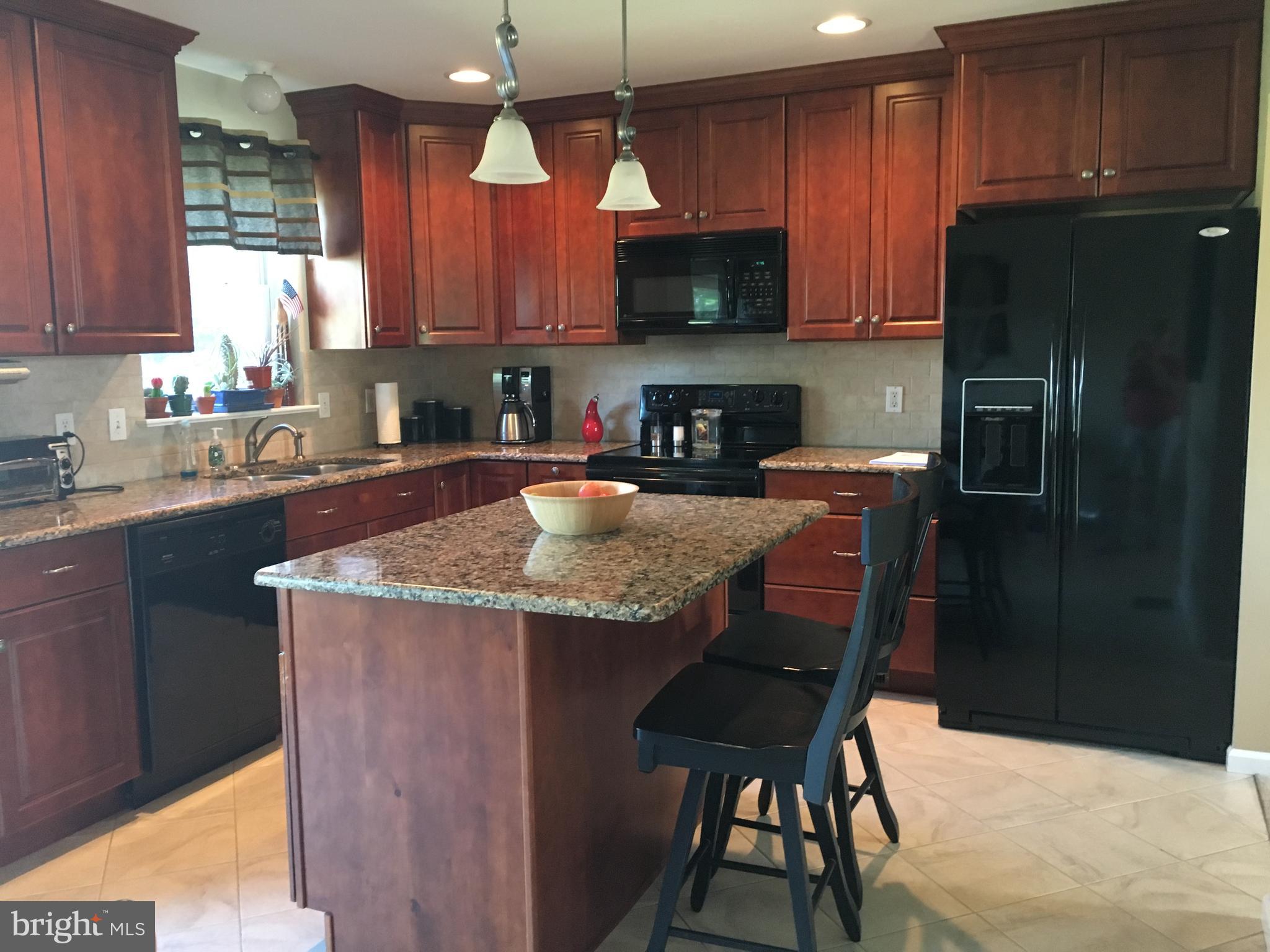 1087 Sun Valley Road Stevens, PA 17578 - Photo 10 of 25 Gallery Image 10
