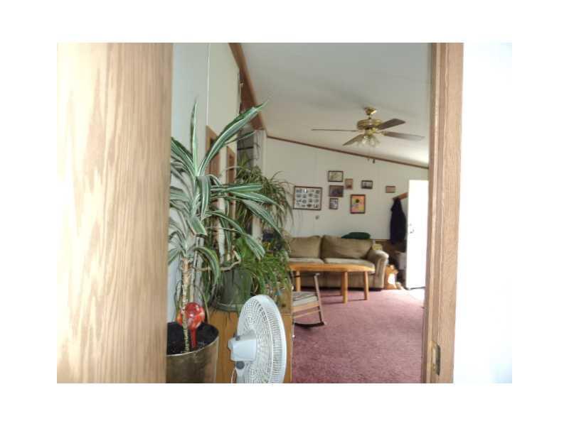100 Hale Pond Road Wiscasset, ME 04578 - Photo 9 of 16 Living Room.