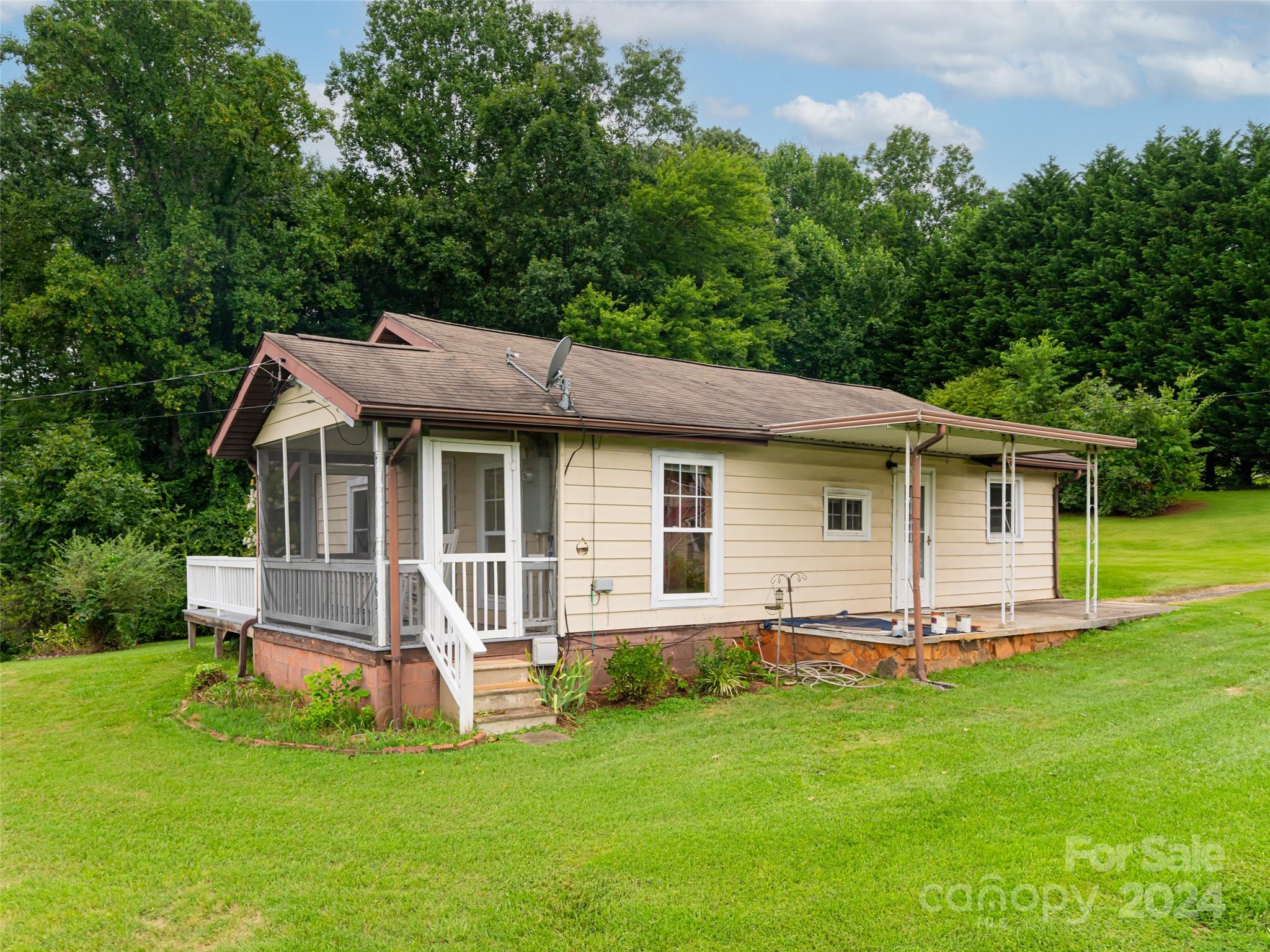 663 Alexander Road Alexander, NC 28701 - Photo 3 of 42 Gallery Image 3