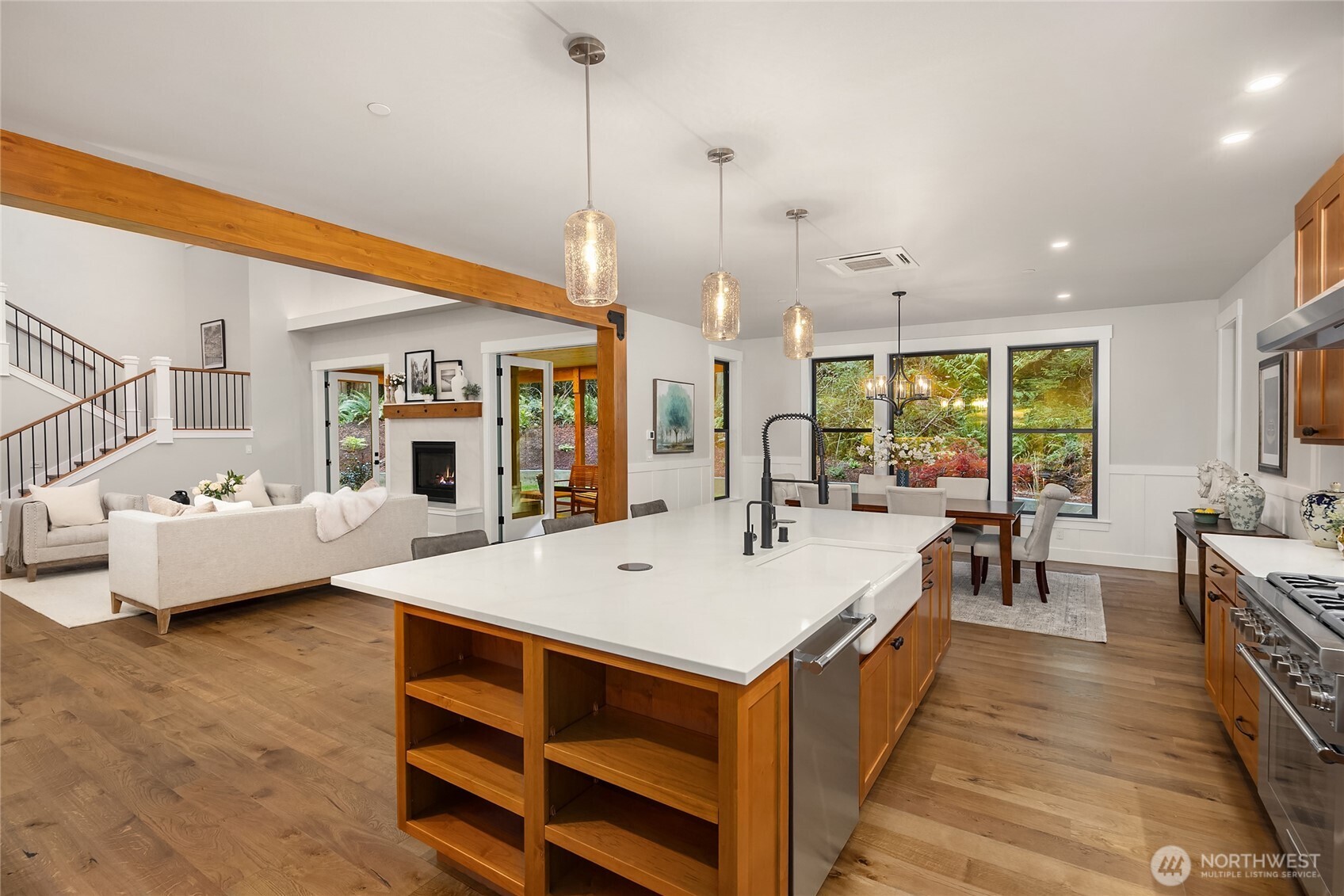 7535 Northeast West Port Madison Road Bainbridge Island, WA 98110 - Photo 12 of 40