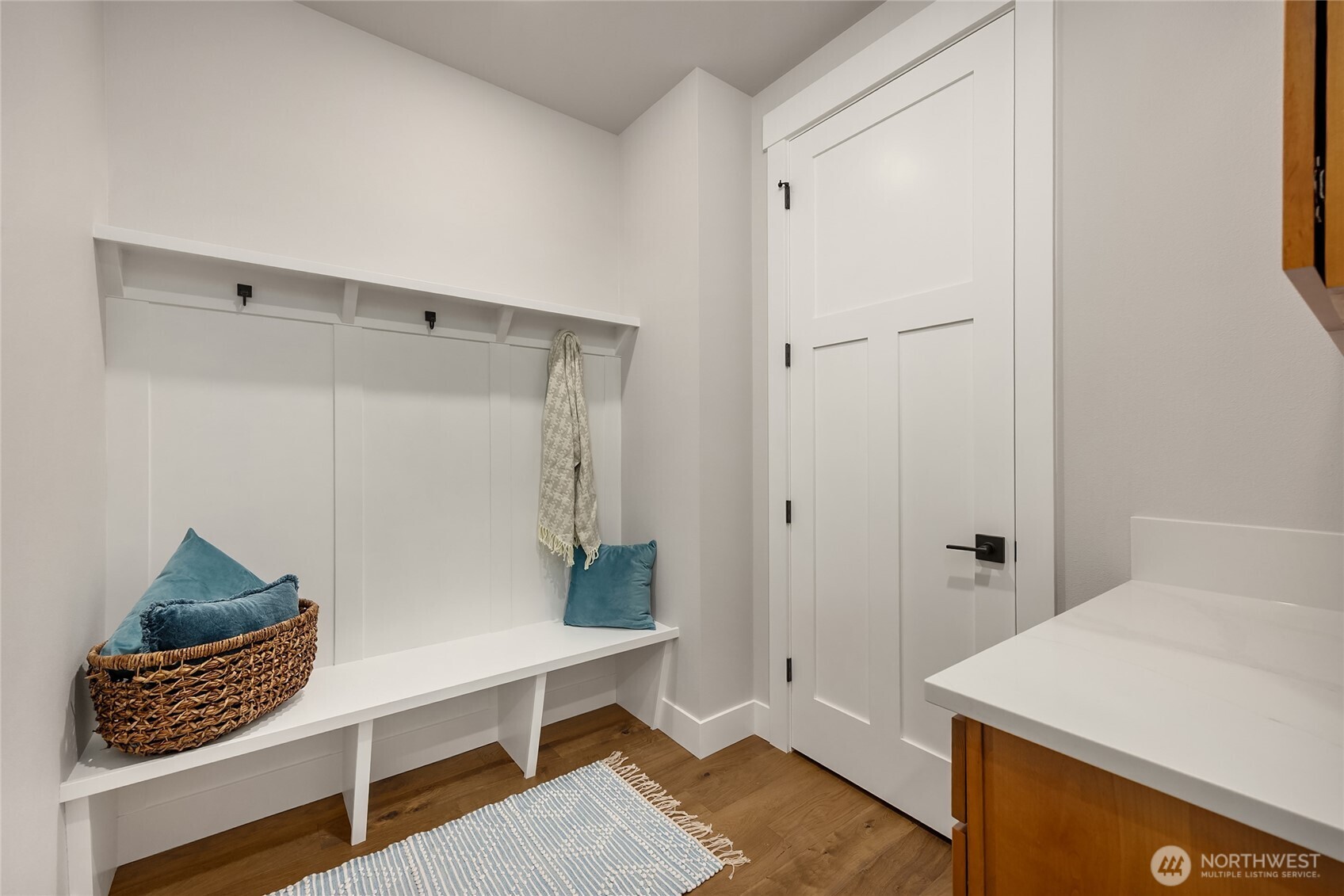 7535 Northeast West Port Madison Road Bainbridge Island, WA 98110 - Photo 32 of 40