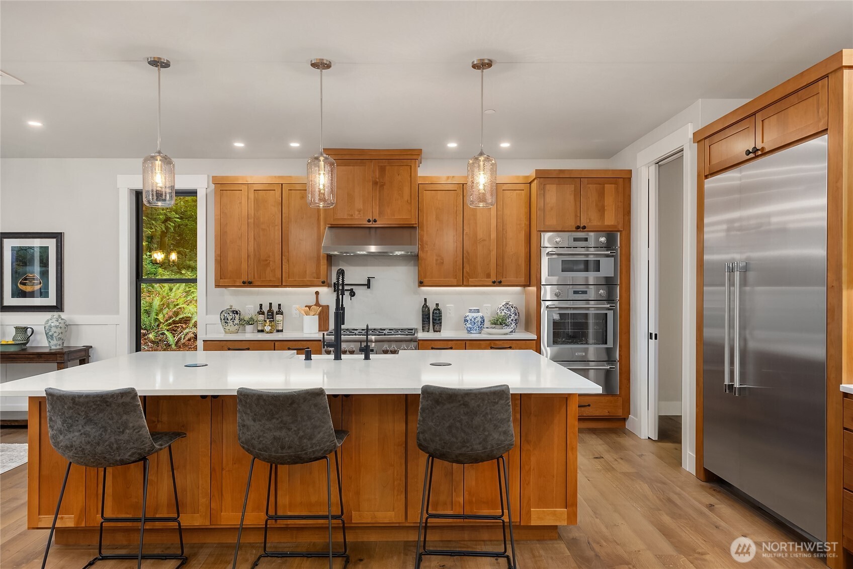 7535 Northeast West Port Madison Road Bainbridge Island, WA 98110 - Photo 10 of 40