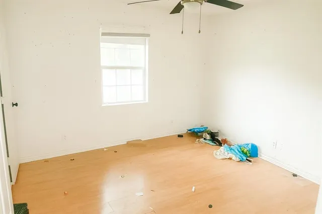 $159,900 | 813 Hackamore Street, White Settlement, TX 76108