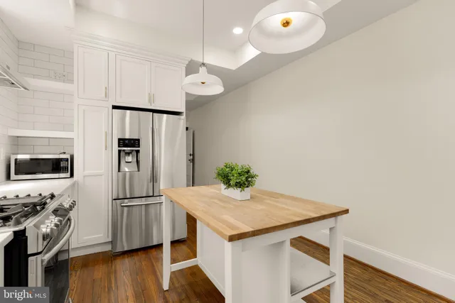 $899,000 | 2917 North Capitol Street Northeast, Washington, DC 20002