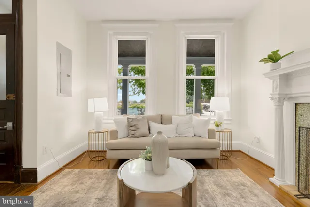 $899,000 | 2917 North Capitol Street Northeast, Washington, DC 20002