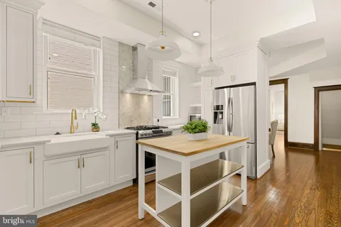 $899,000 | 2917 North Capitol Street Northeast, Washington, DC 20002