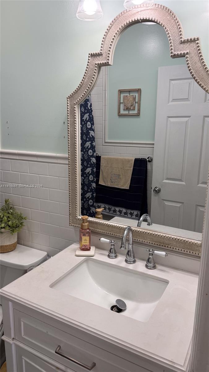 Hialeah Hialeah, FL 33012 - Photo 11 of 27