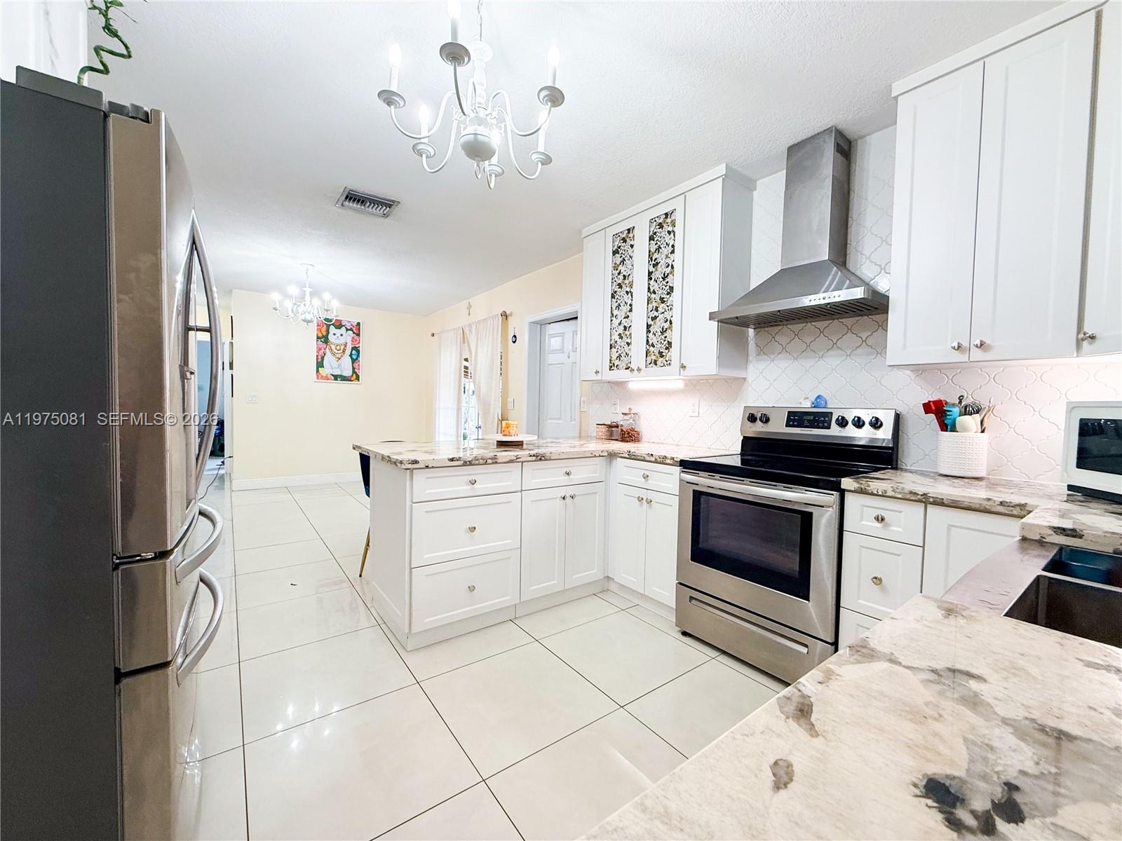 Hialeah Hialeah, FL 33012 - Photo 13 of 27