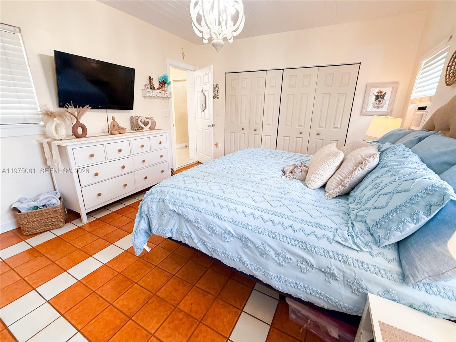 Hialeah Hialeah, FL 33012 - Photo 17 of 27