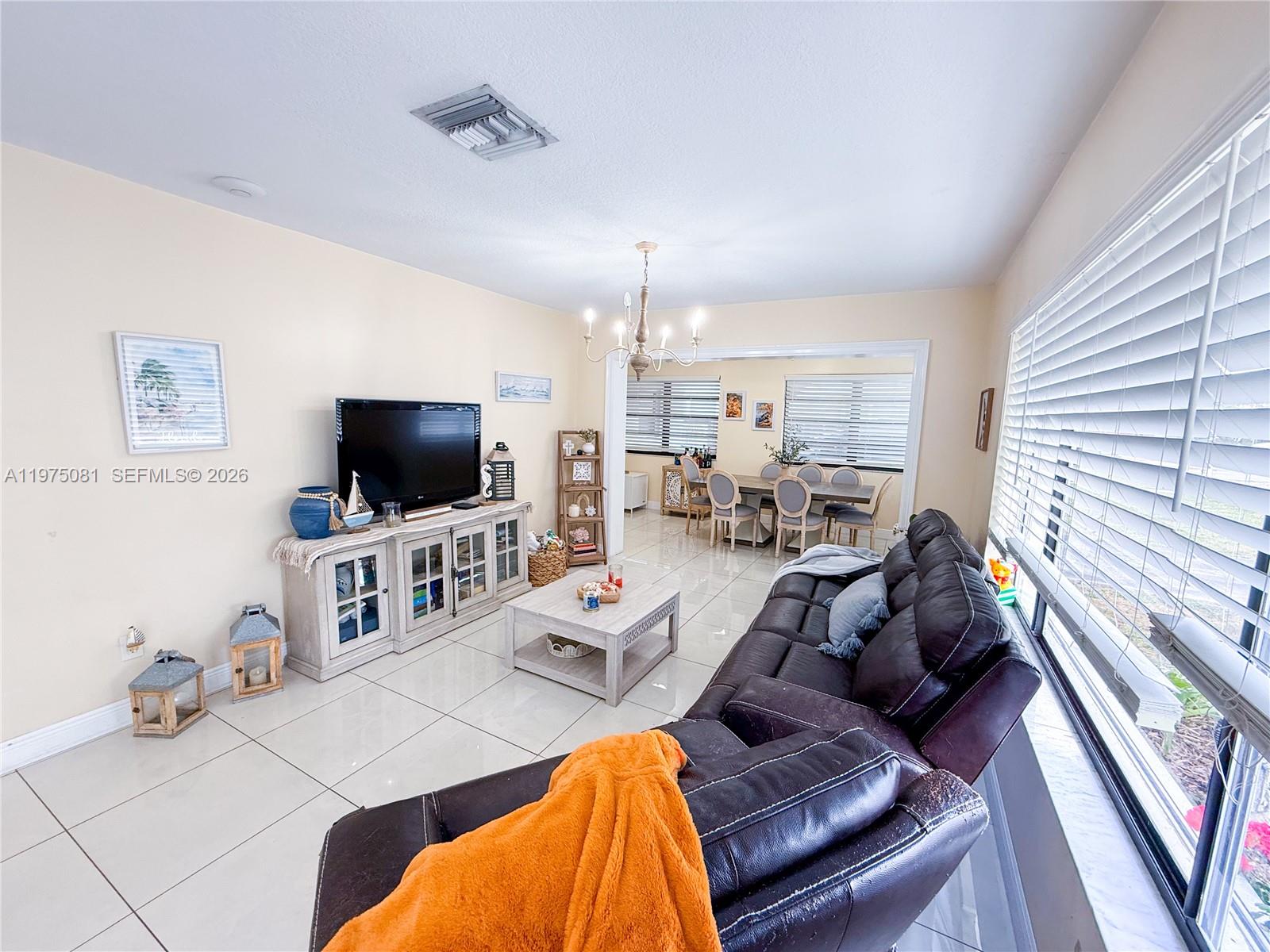 Hialeah Hialeah, FL 33012 - Photo 4 of 27