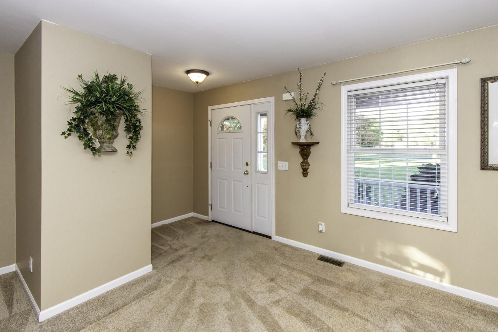 881 South Grubb Road Lima, OH 45806 - Photo 5 of 54 Gallery Image 5