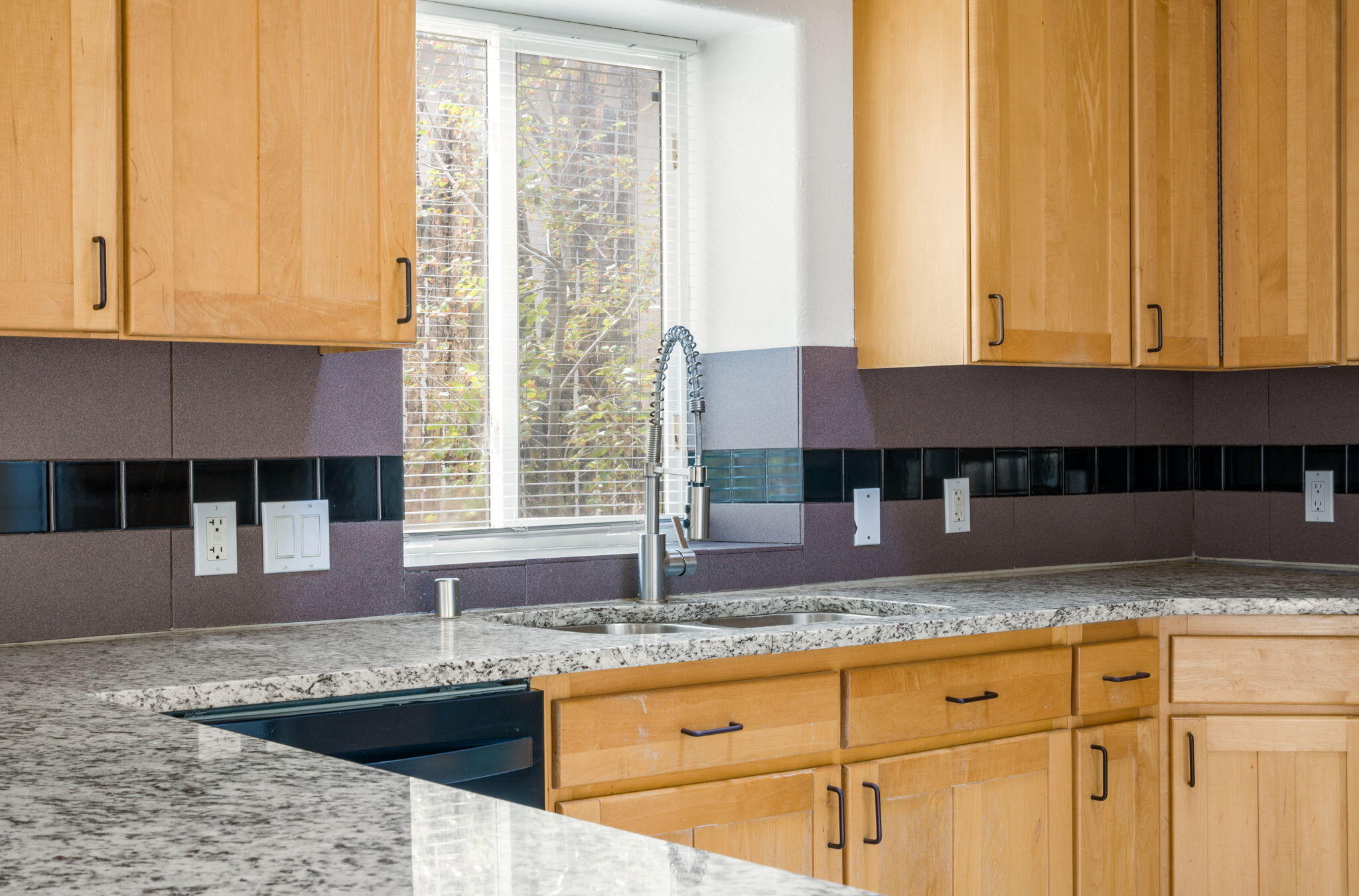 2410 Vicic Road Northwest Albuquerque, NM 87104 - Photo 44 of 54 Gallery Image 44