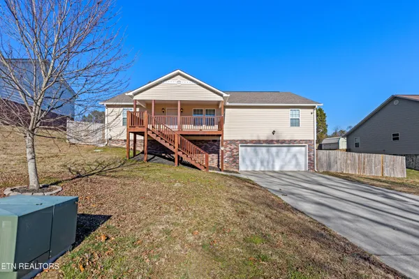 $315,000 | 155 Dogwood Lane, Spring City, TN 37381