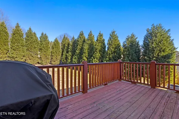 $315,000 | 155 Dogwood Lane, Spring City, TN 37381