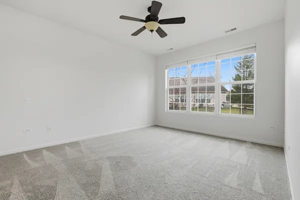 $279,900 | 13330 Red Alder Avenue, Huntley, IL 60142