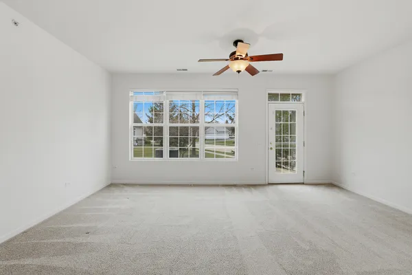 $279,900 | 13330 Red Alder Avenue, Huntley, IL 60142