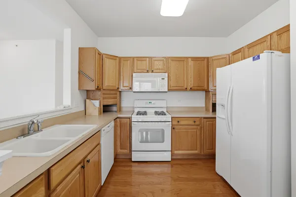 $279,900 | 13330 Red Alder Avenue, Huntley, IL 60142