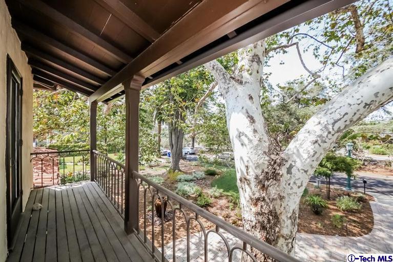 1963 New York Drive Altadena, CA 91001 - Photo 17 of 38 a view of backyard with green space