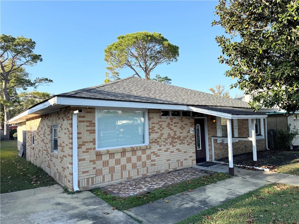 134 Andrea Street River Ridge, LA 70123 - Photo 2 of 9