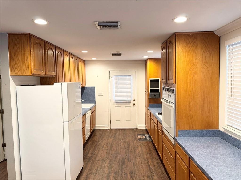 134 Andrea Street River Ridge, LA 70123 - Photo 3 of 9