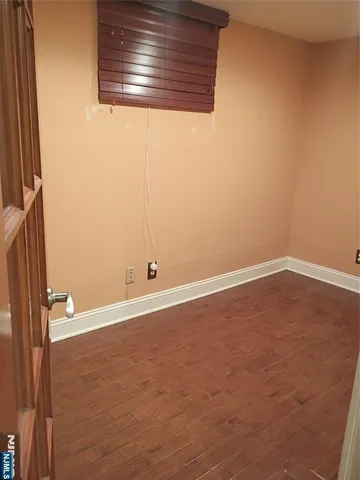 $5,500 | 9 Harris Place, Unit 1X, Fair Lawn, NJ 07410